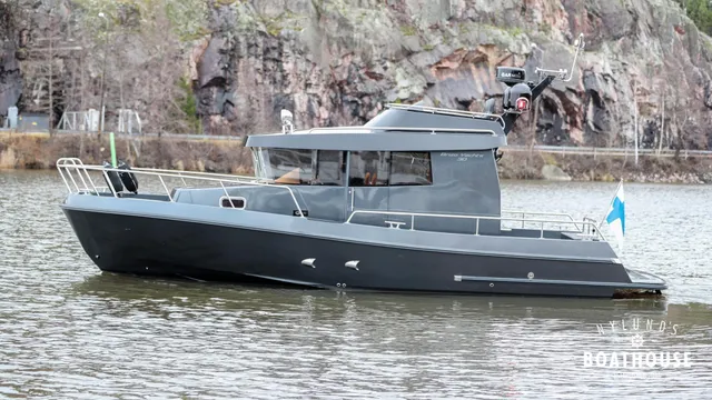 Brizo Yachts 30 Fly