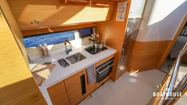 Galeon 430 HTC