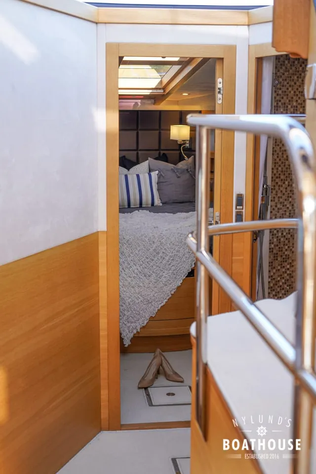 Galeon 430 HTC