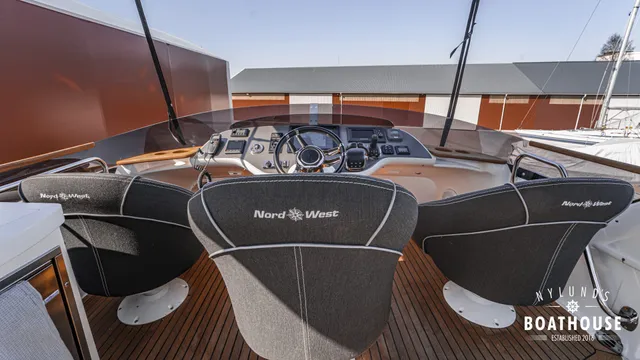 Nord West 430 Flybridge