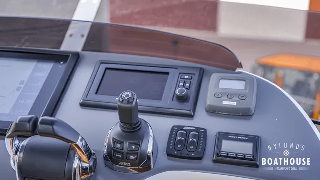 Nord West 430 Flybridge