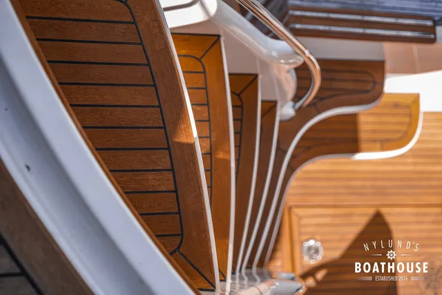 Nord West 430 Flybridge