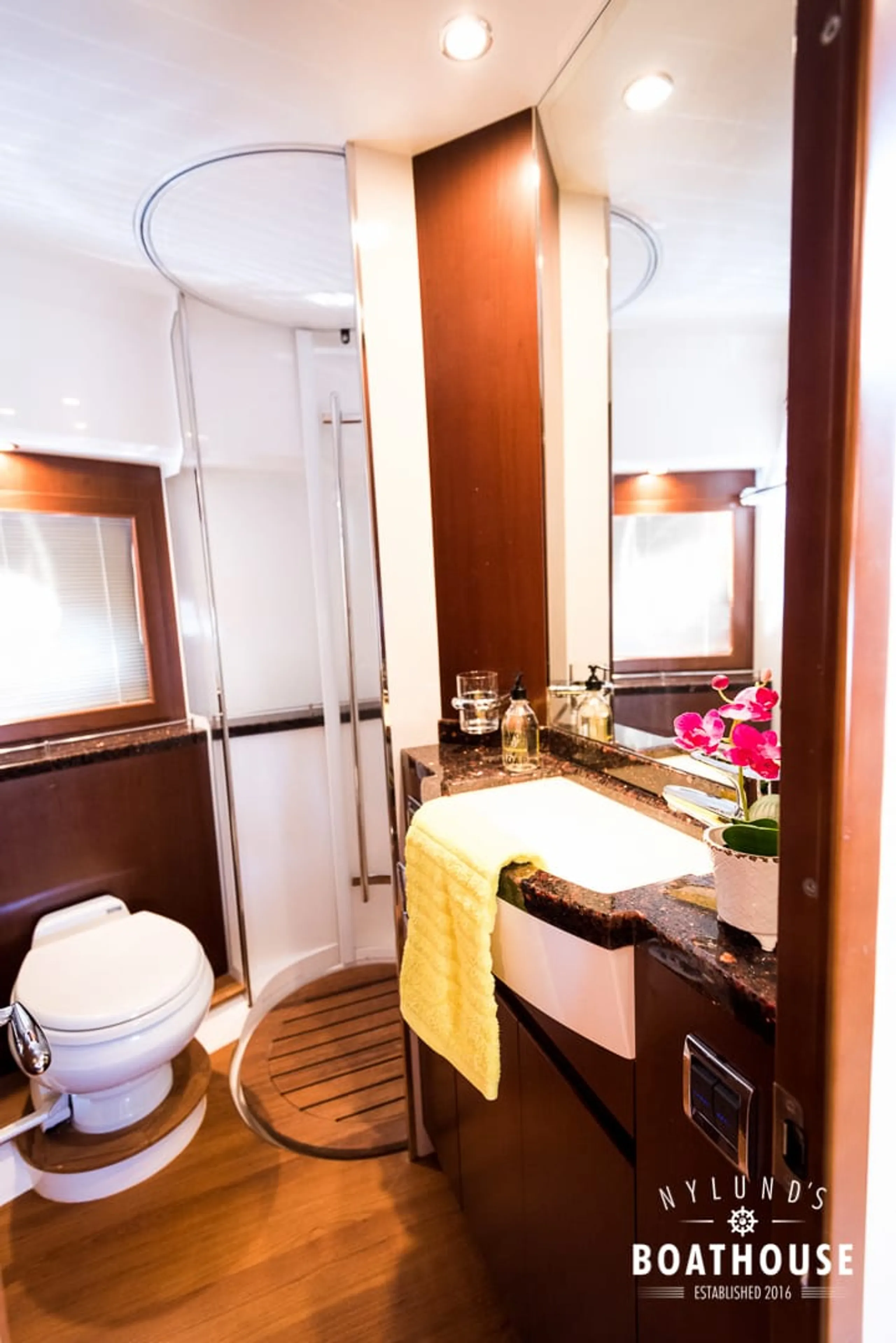 Princess 54 - Image 11