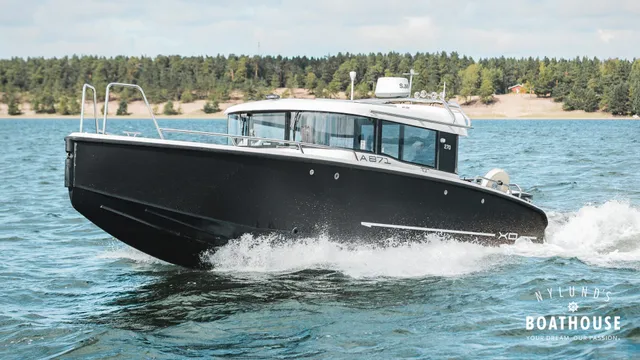 XO 270 RS Cabin OB