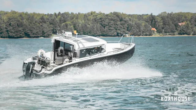 XO 270 RS Cabin OB