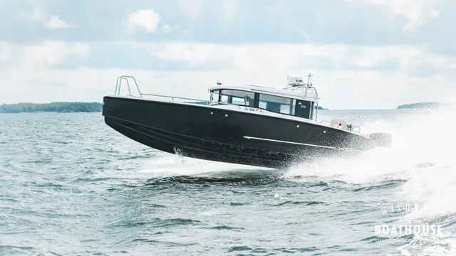 XO 270 RS Cabin OB