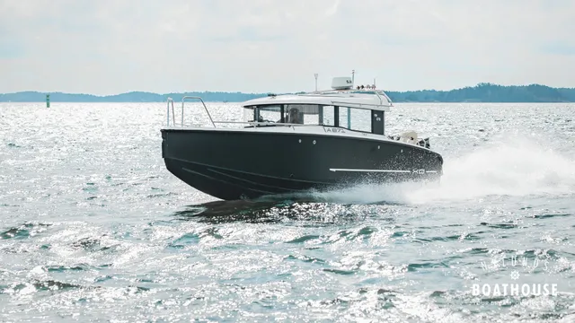 XO 270 RS Cabin OB