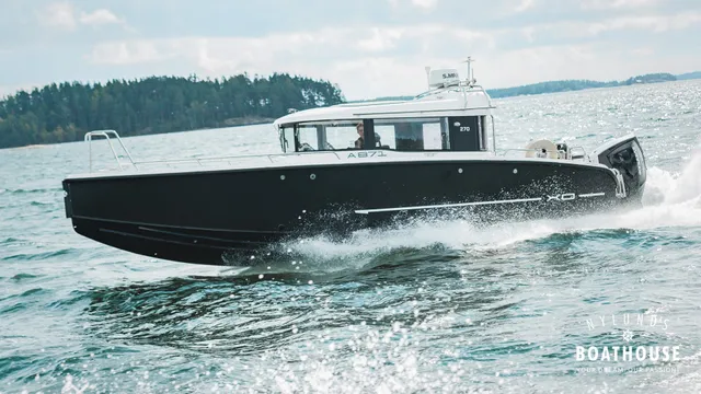 XO 270 RS Cabin OB