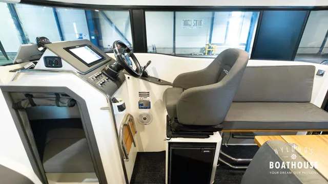 XO 270 RS Cabin OB