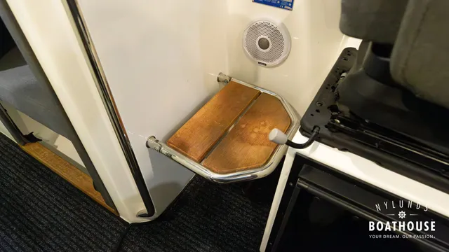 XO 270 RS Cabin OB