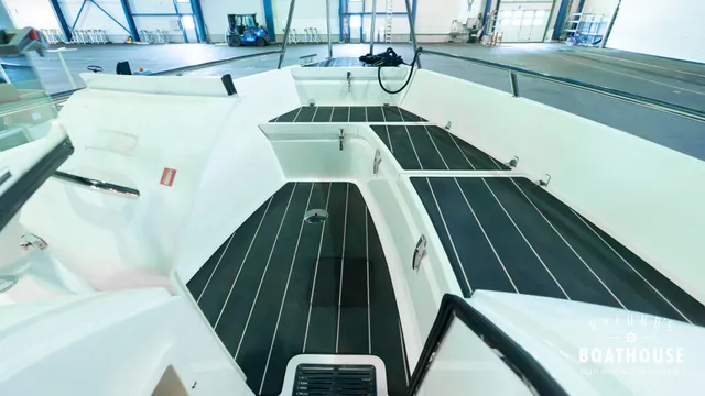 XO 270 RS Cabin OB