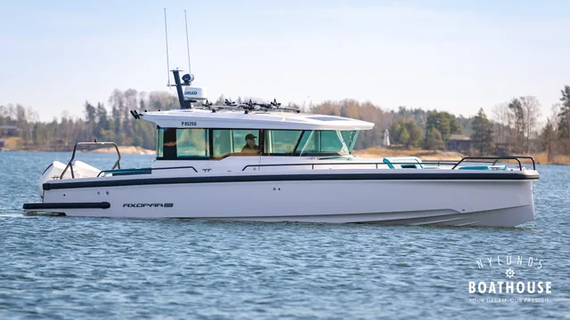 Axopar 37 XC