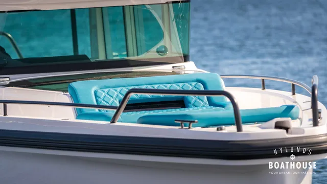 Axopar 37 XC