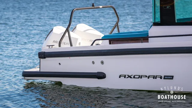 Axopar 37 XC