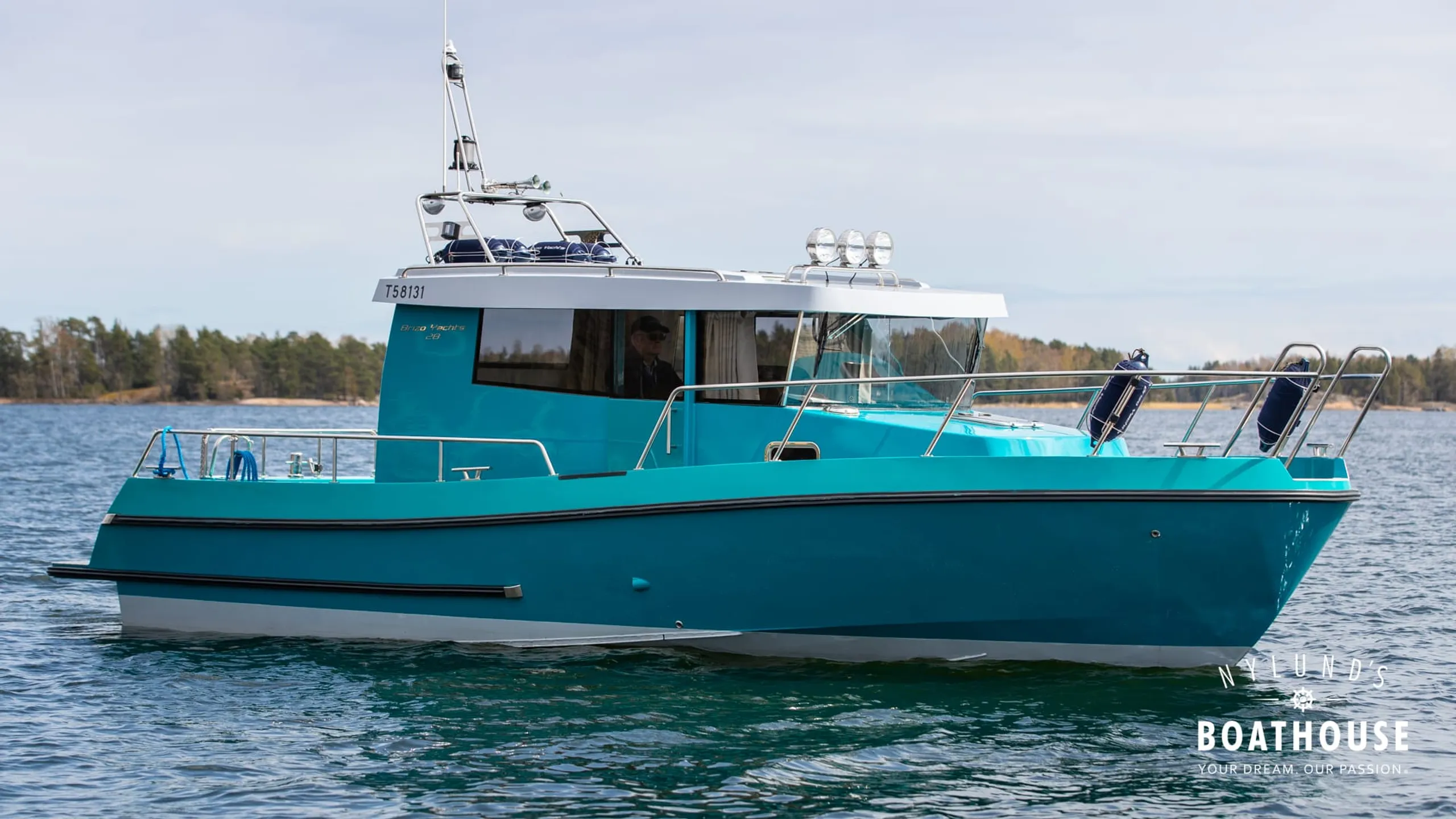 Brizo Yachts 28 - Image 1