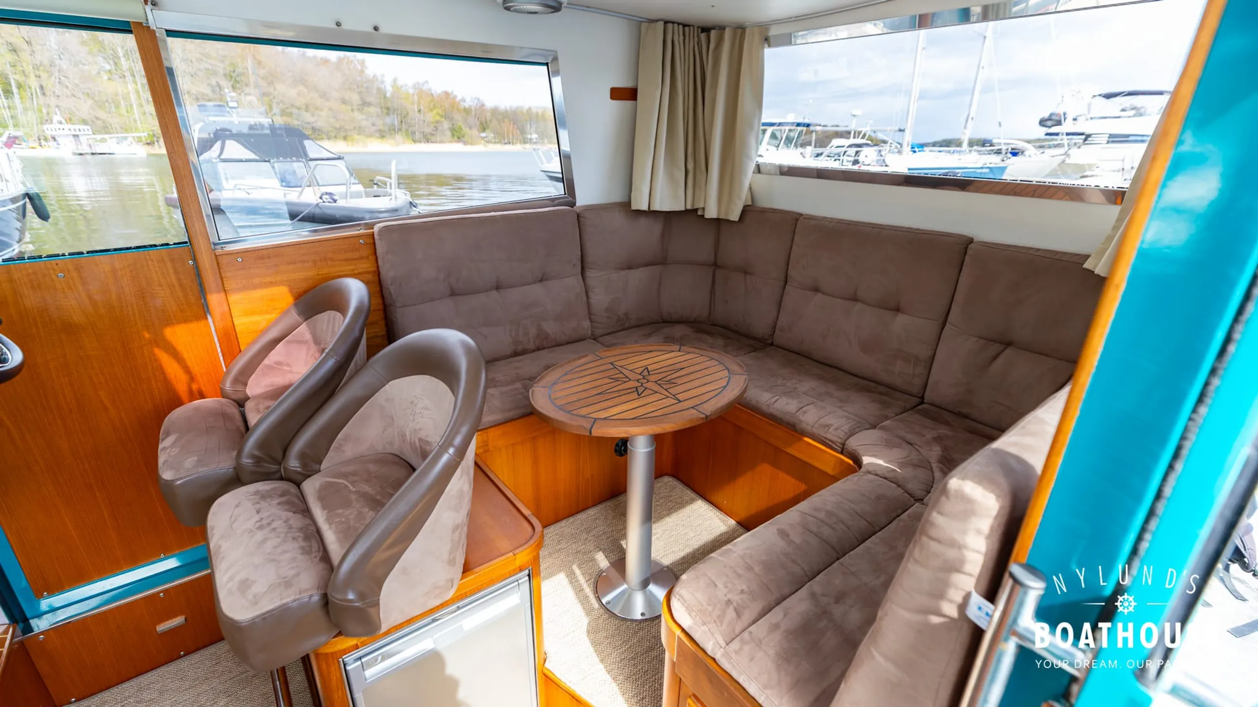 Brizo Yachts 28 - Image 30