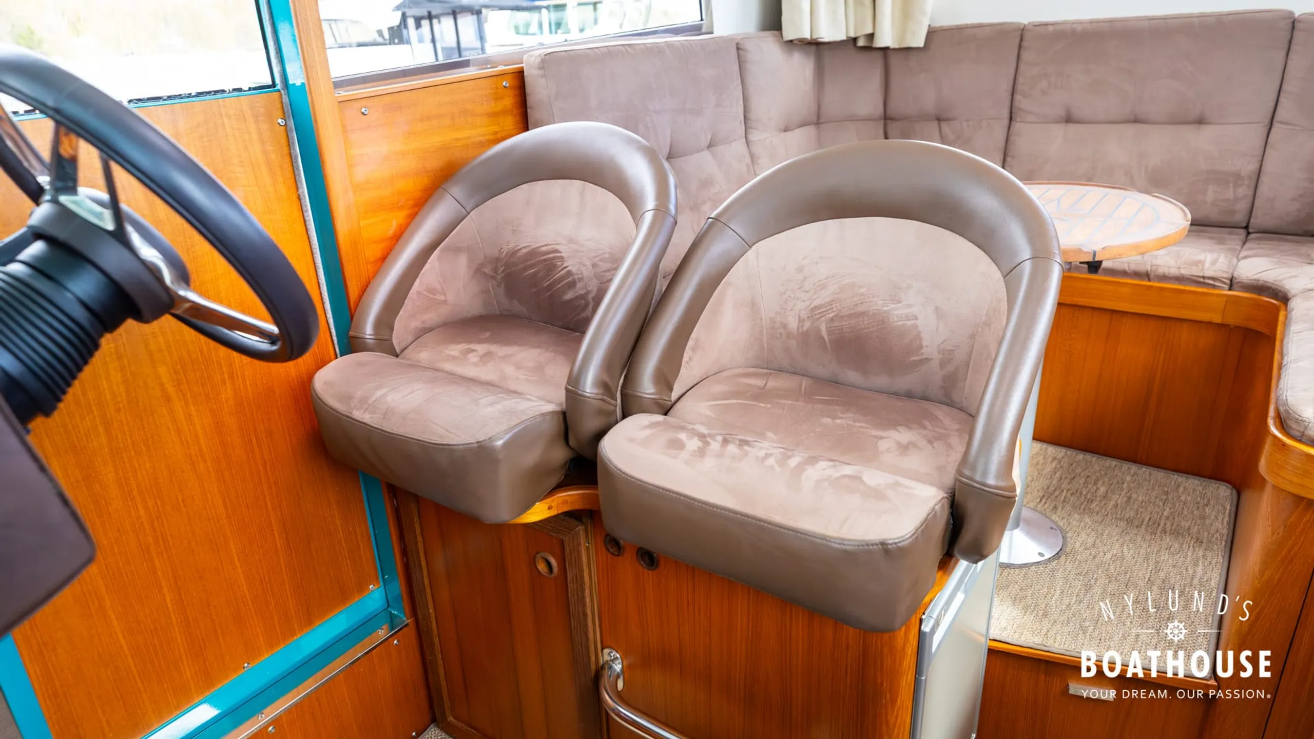 Brizo Yachts 28 - Image 35