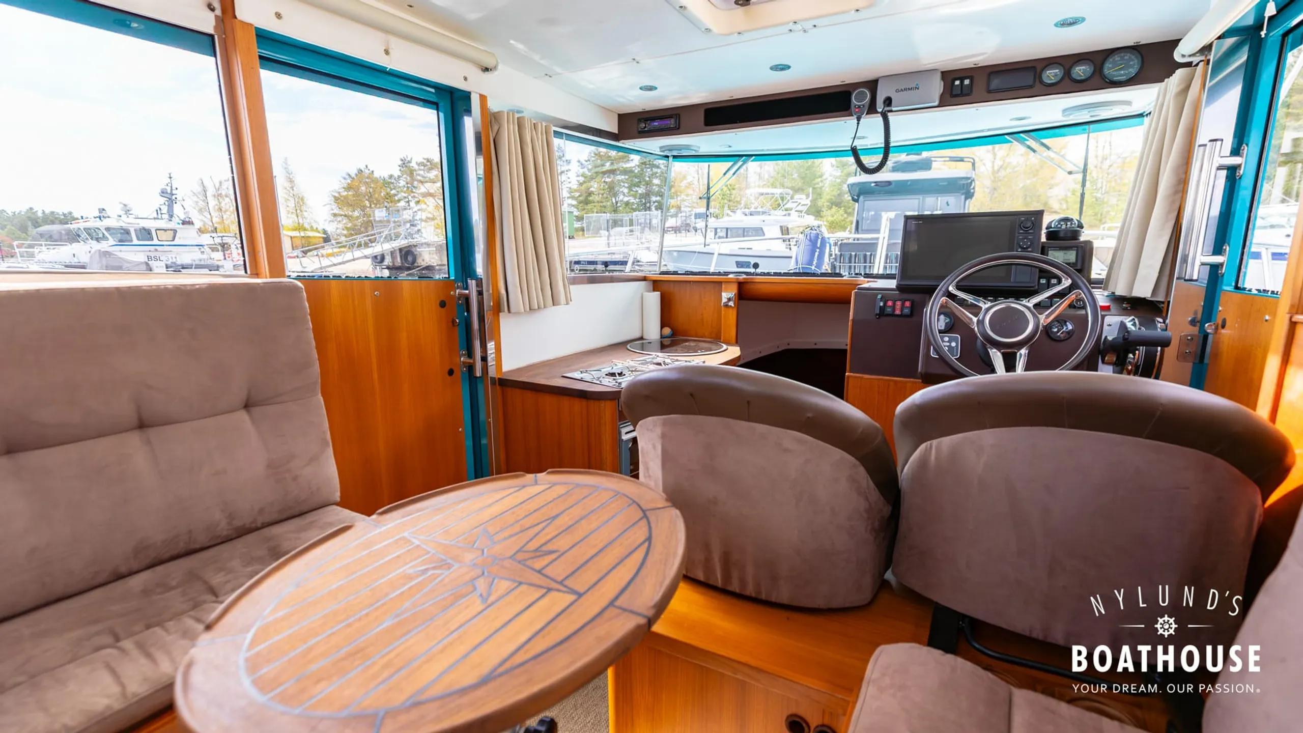 Brizo Yachts 28 - Image 40