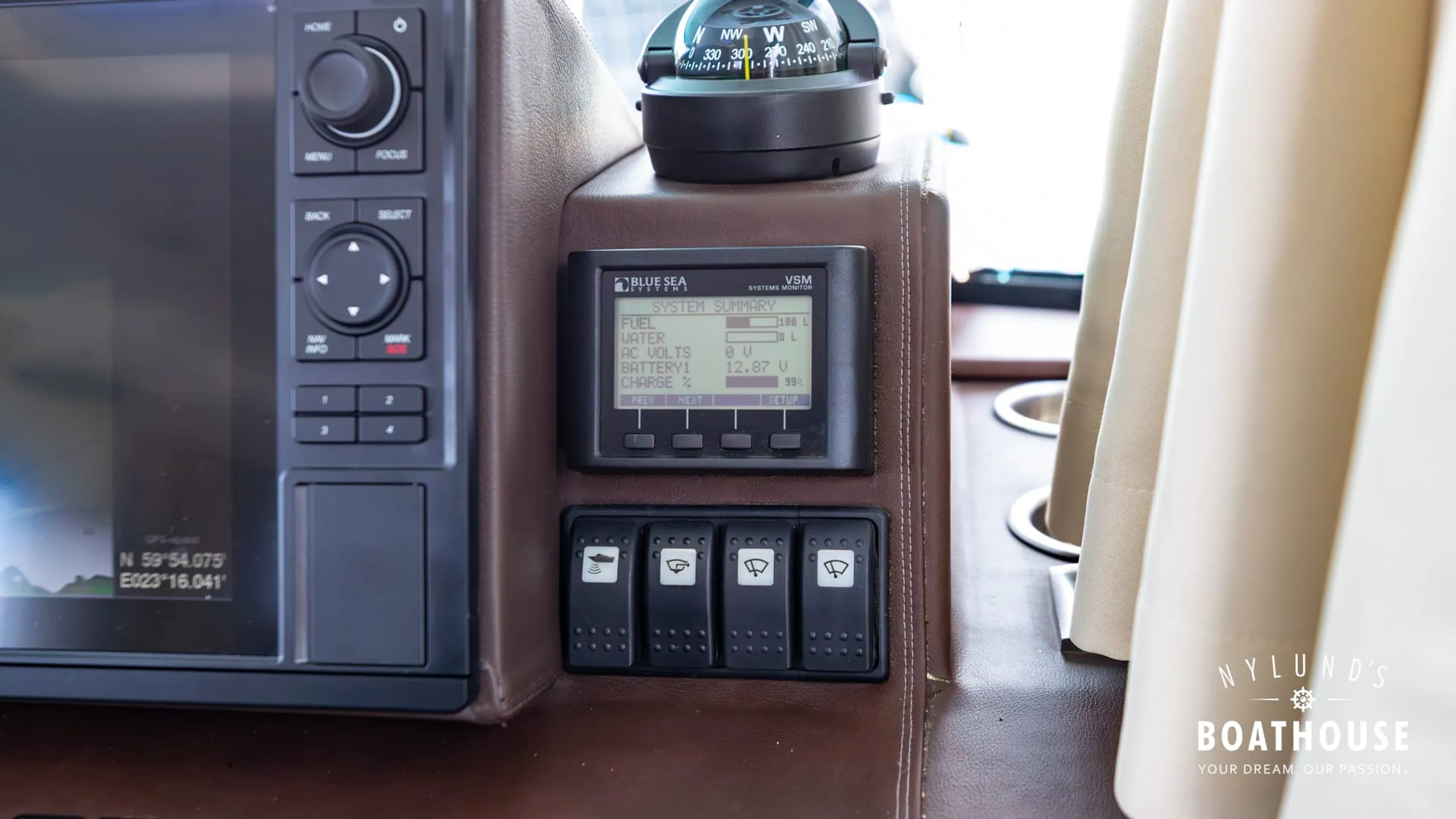 Brizo Yachts 28 - Image 44