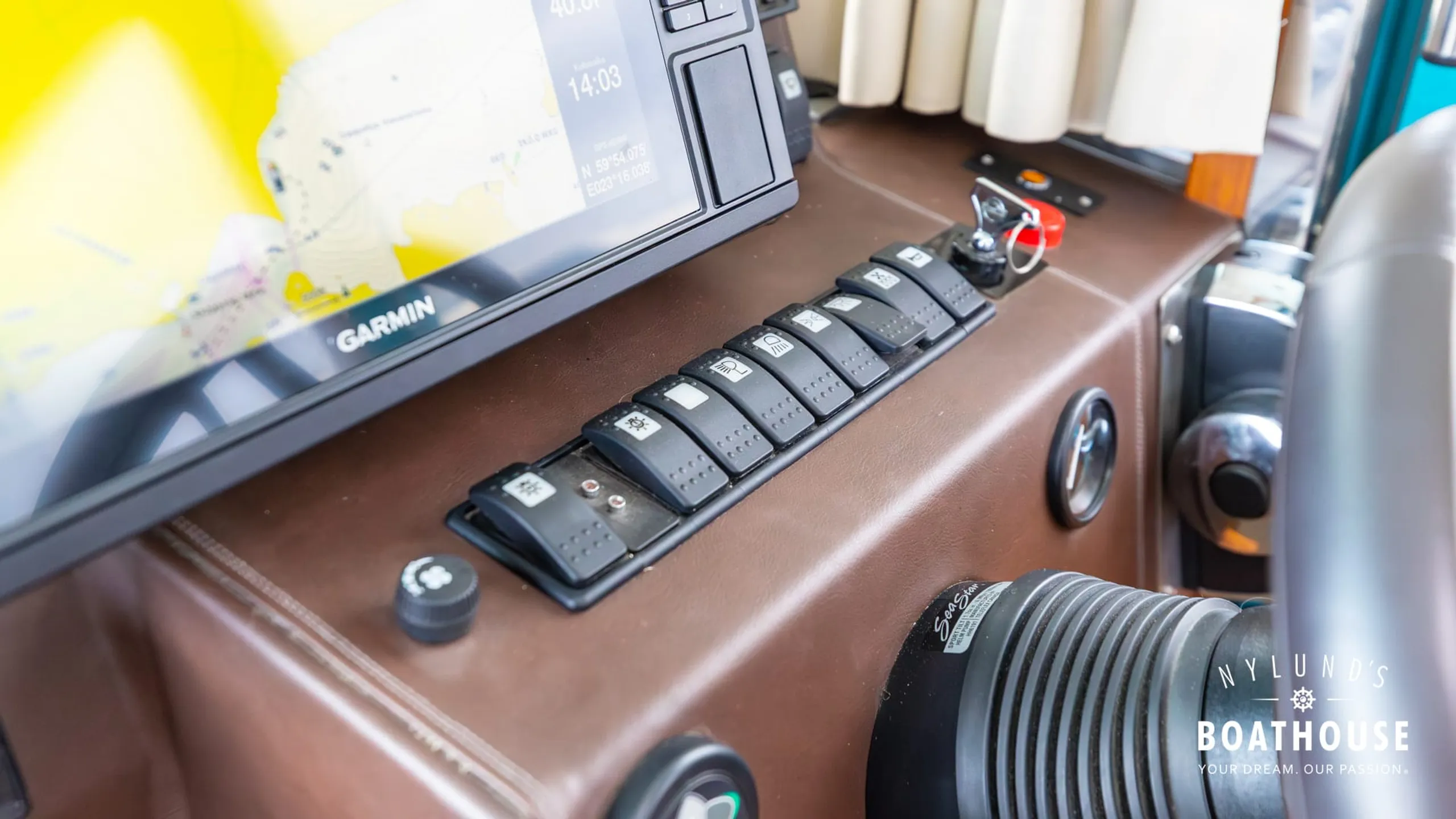 Brizo Yachts 28 - Image 46
