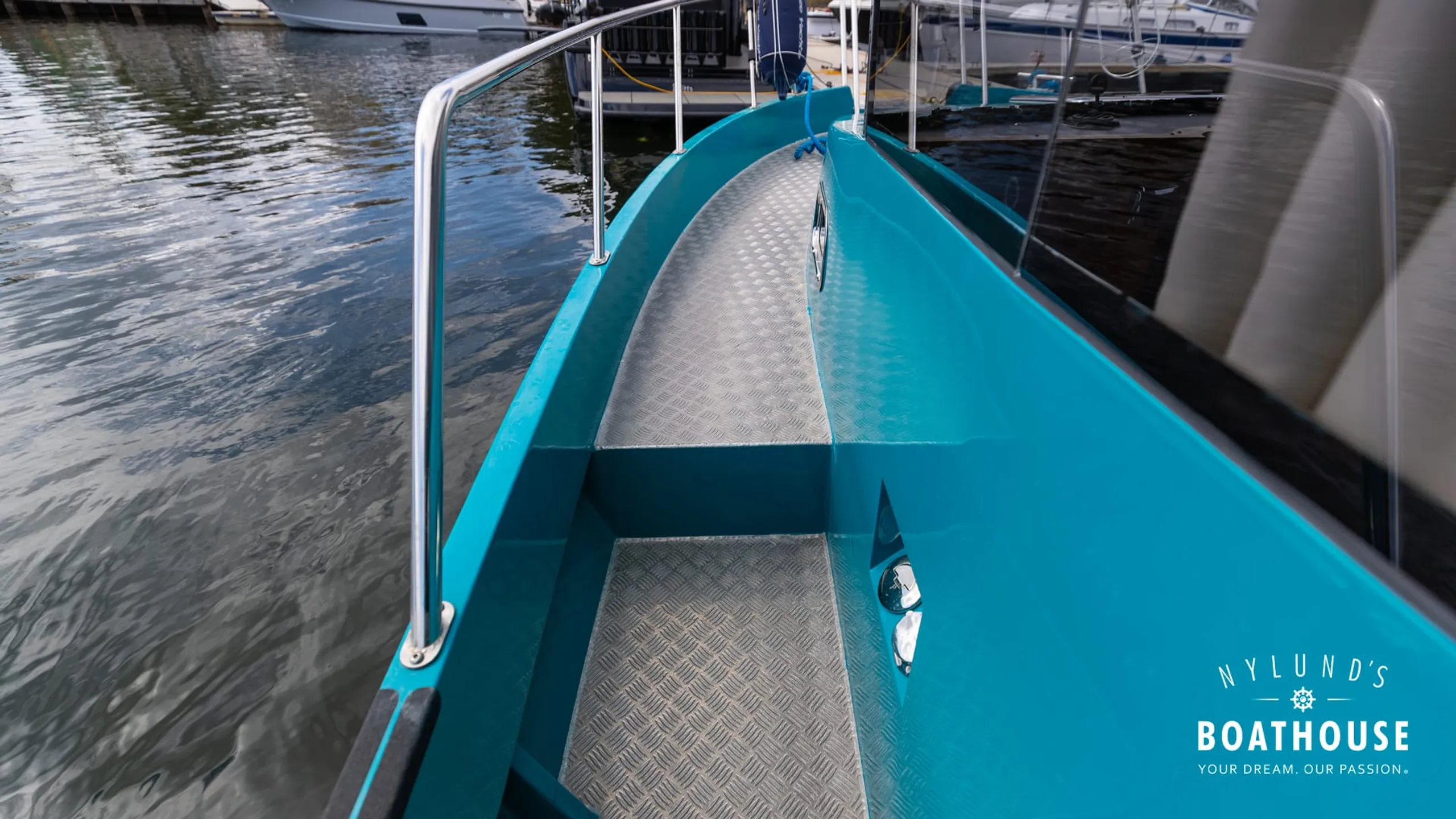 Brizo Yachts 28 - Image 23