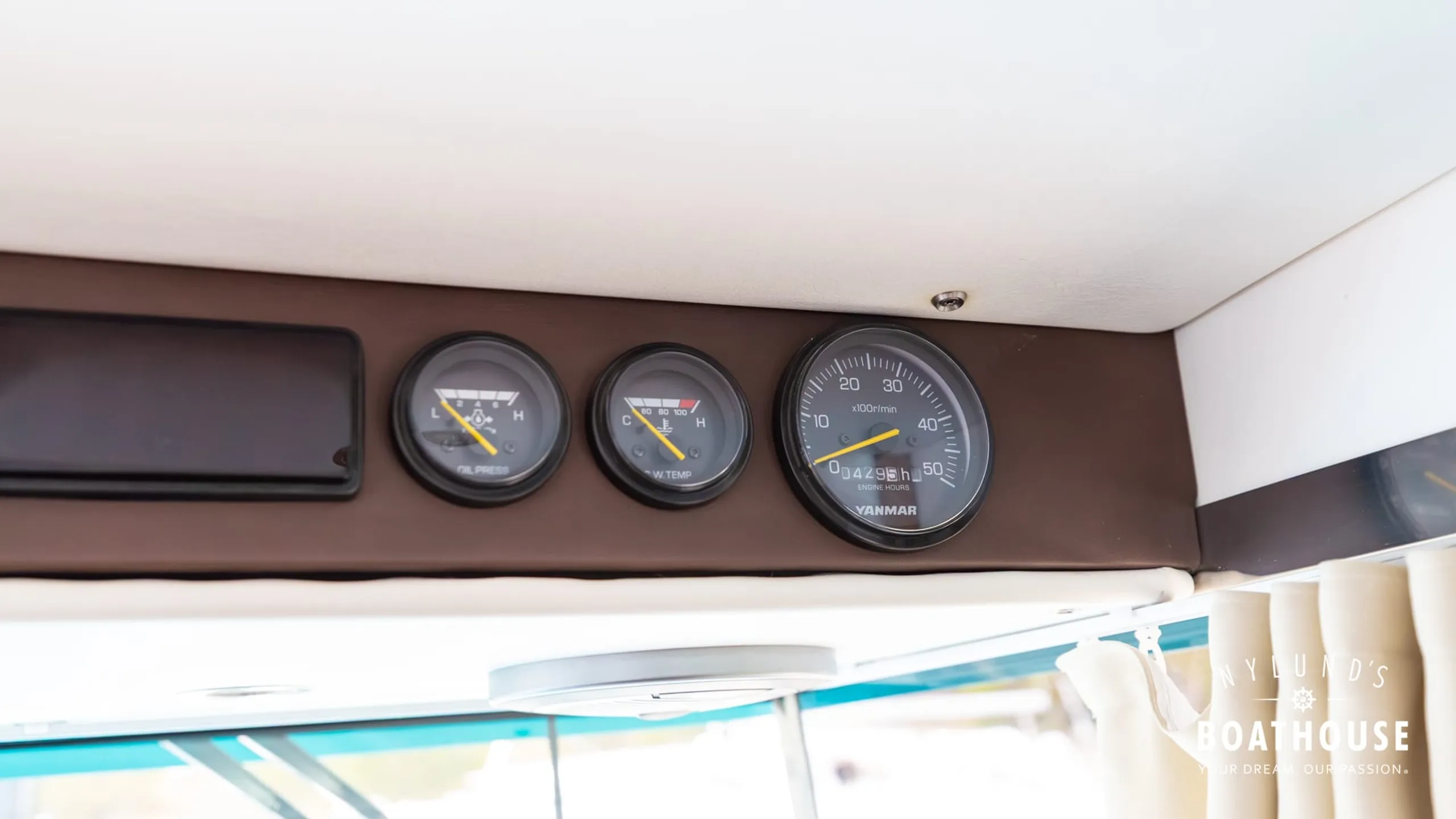 Brizo Yachts 28 - Image 50