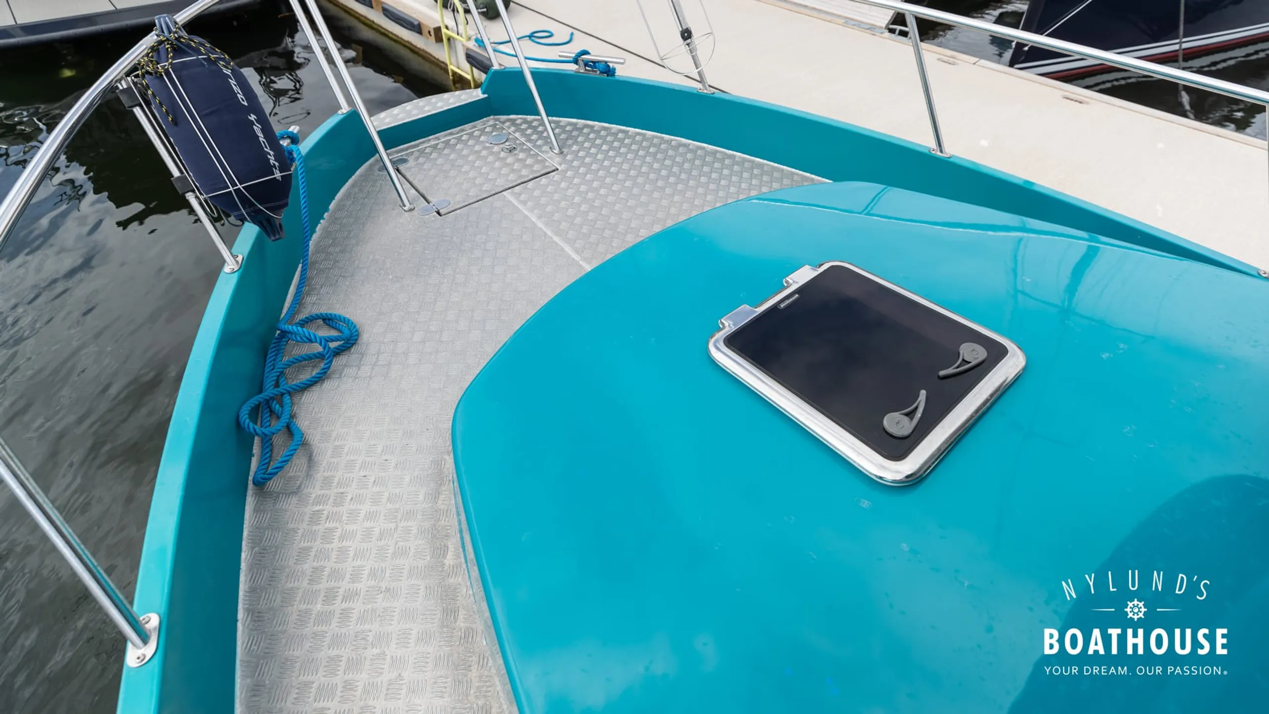Brizo Yachts 28 - Image 24
