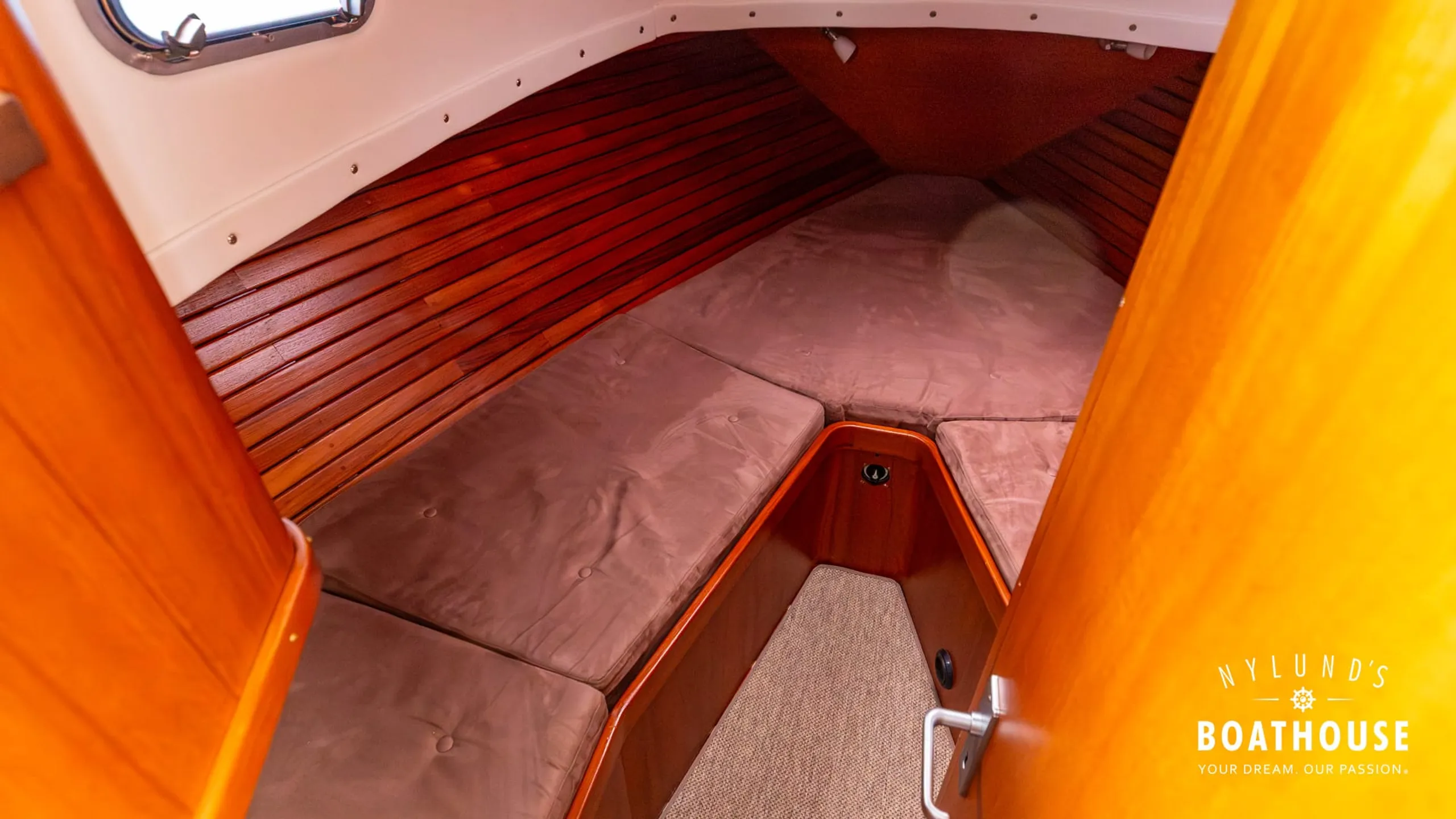 Brizo Yachts 28 - Image 60
