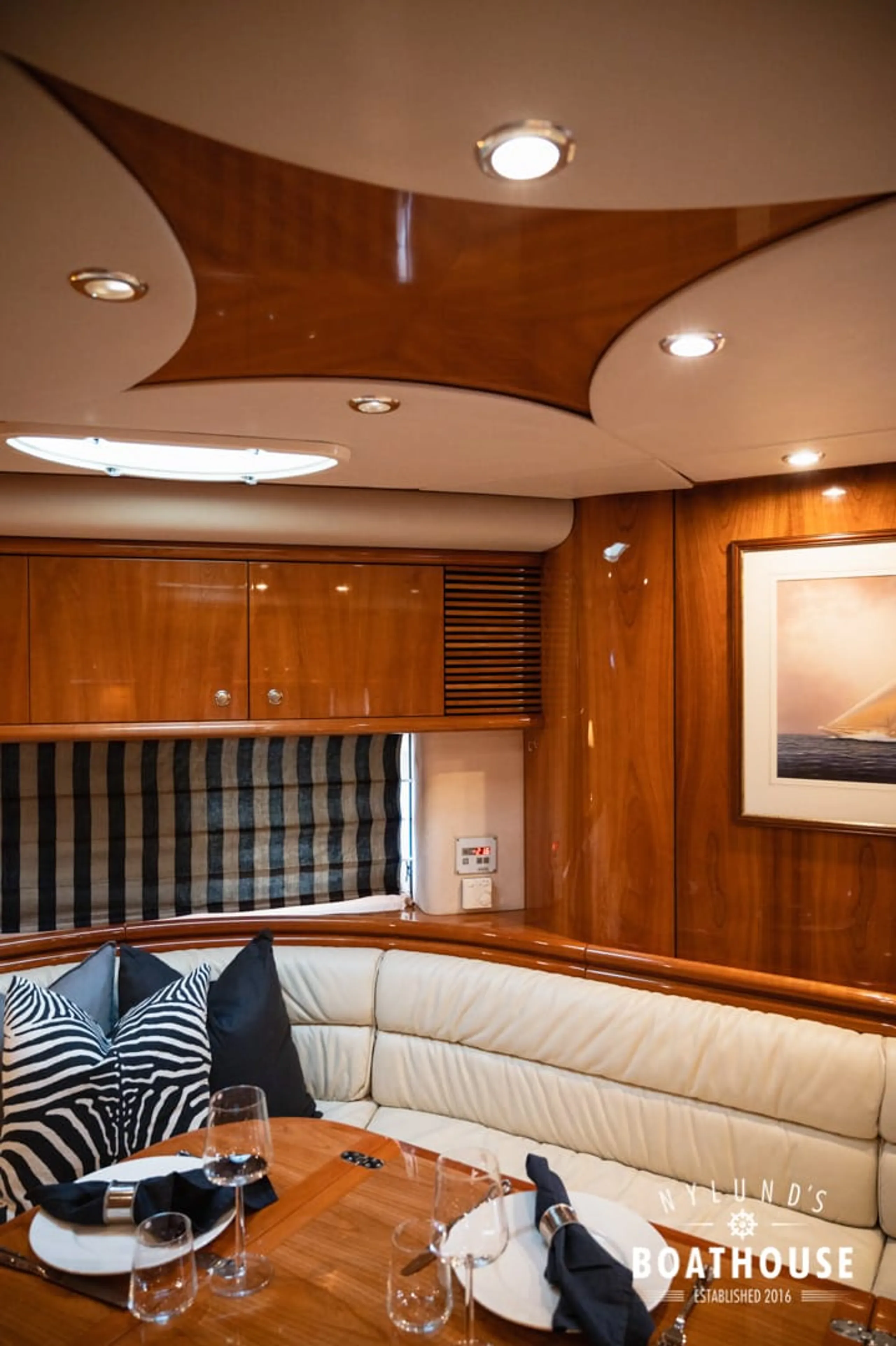 Sunseeker Predator 58 - Image 16