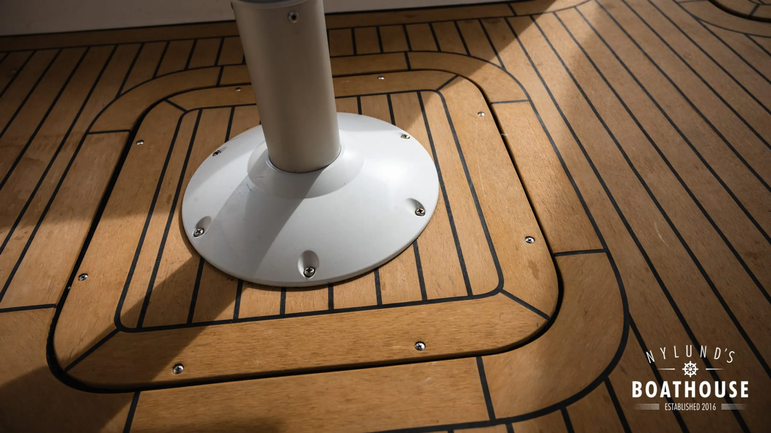 Sunseeker Predator 58 - Image 40