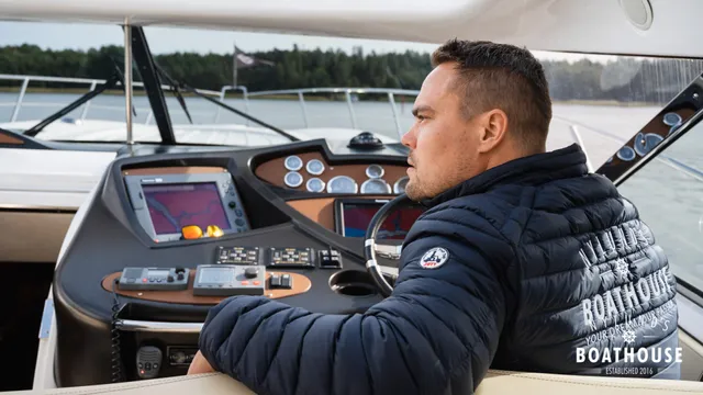 Sunseeker Predator 58