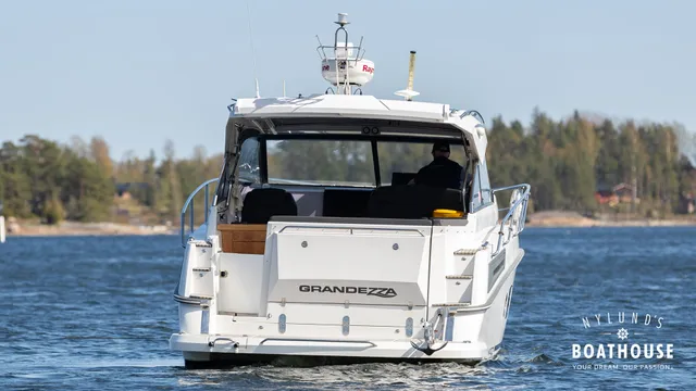 Grandezza 33 OC
