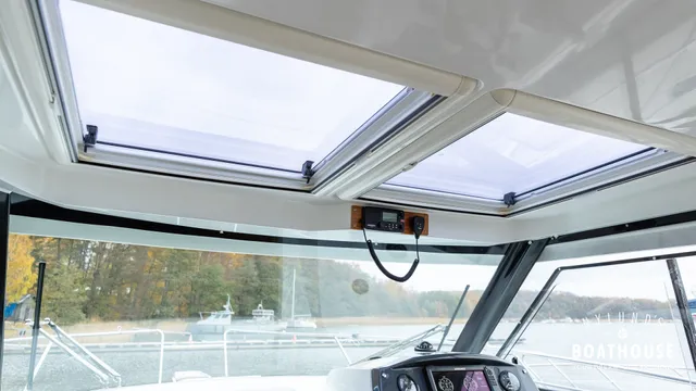 Beneteau Antares 8.80 OB