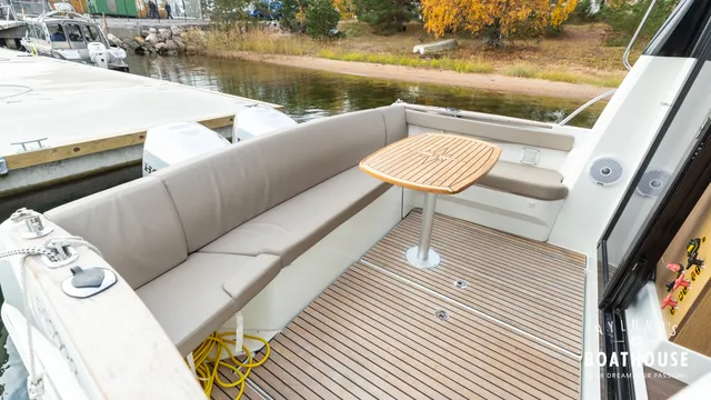 Beneteau Antares 8.80 OB