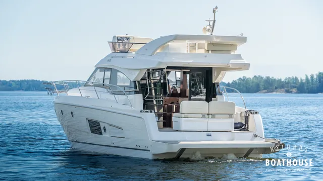 Bavaria Virtess 420 Fly