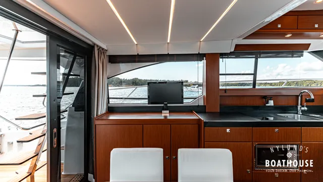 Bavaria Virtess 420 Fly