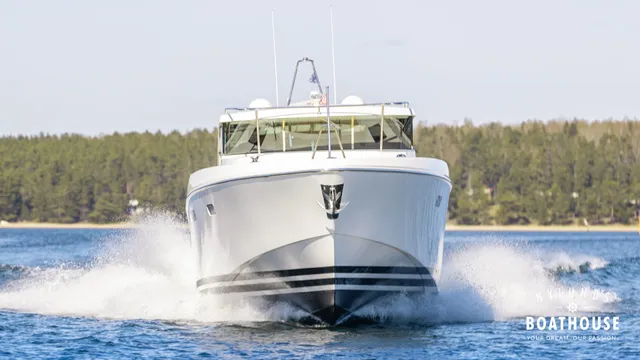 Delta 54 Carbon