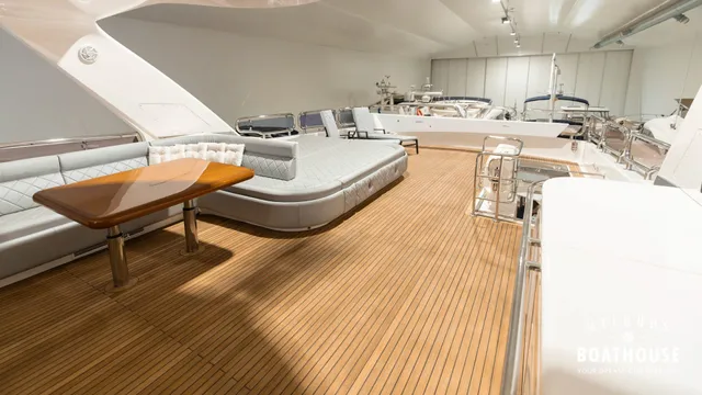Elegance 92 Mega
