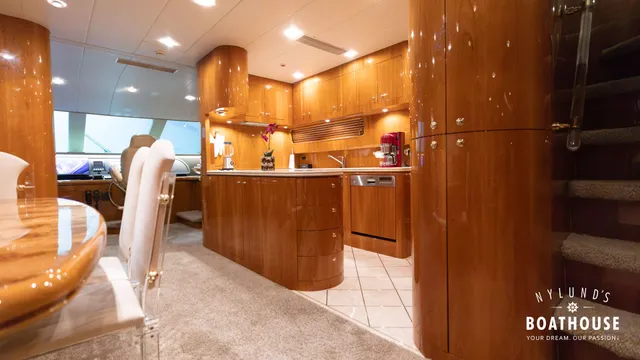 Elegance 92 Mega