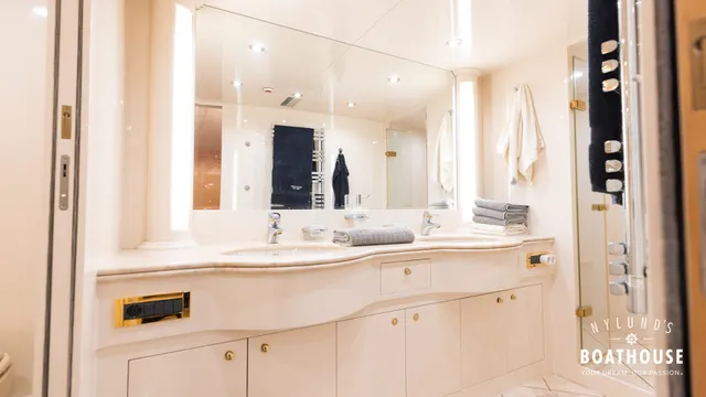 Elegance 92 Mega