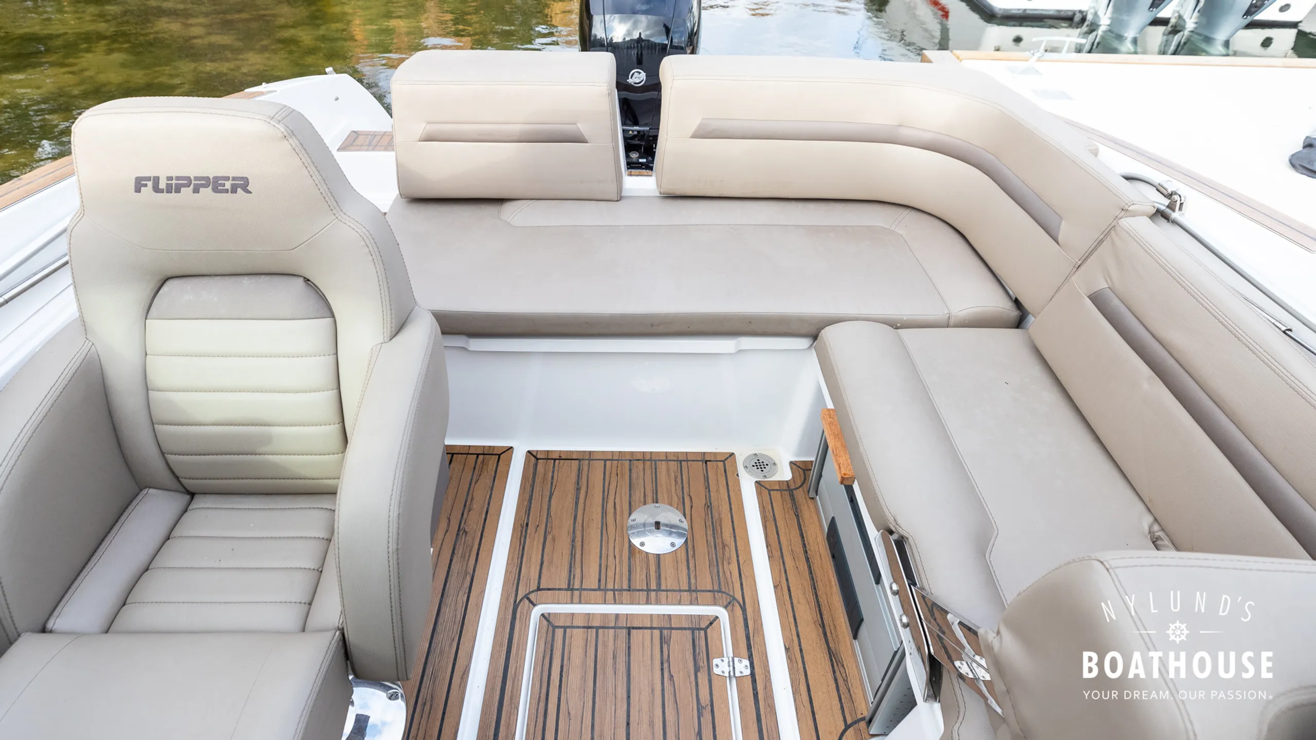 Flipper 700 ST - Image 21