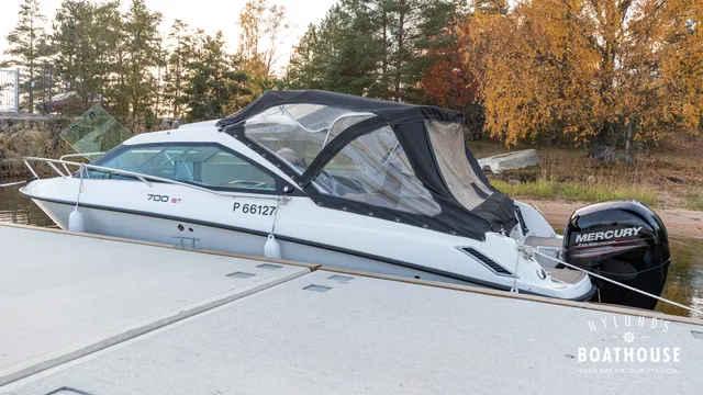 Flipper 700 ST