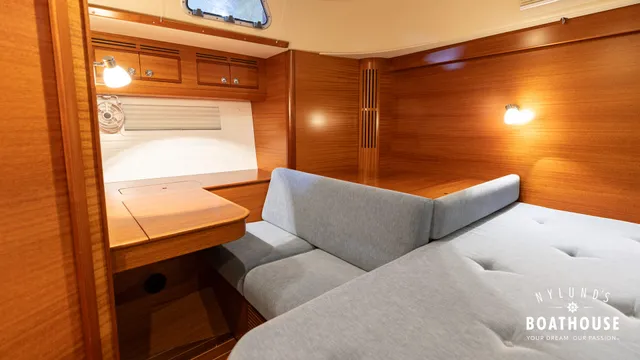 Hallberg-Rassy 57