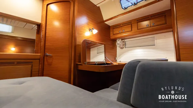 Hallberg-Rassy 57