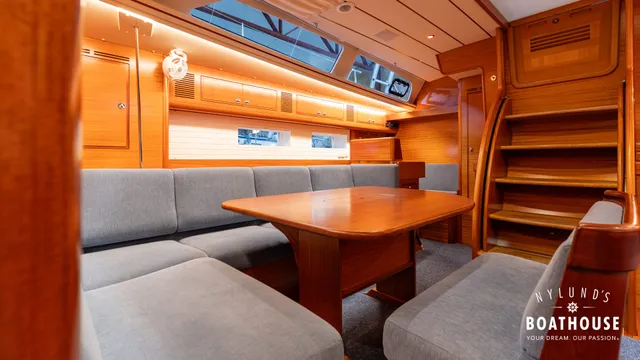 Hallberg-Rassy 57