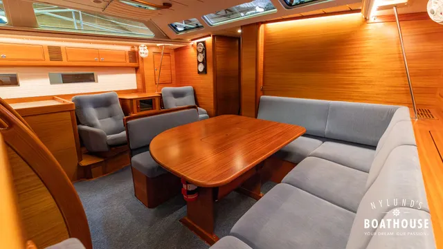Hallberg-Rassy 57
