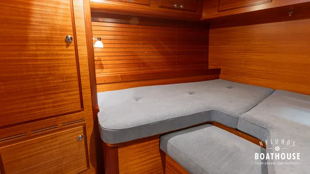 Hallberg-Rassy 57