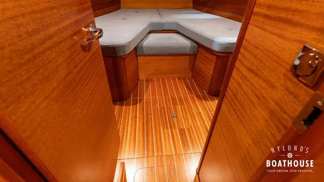 Hallberg-Rassy 57