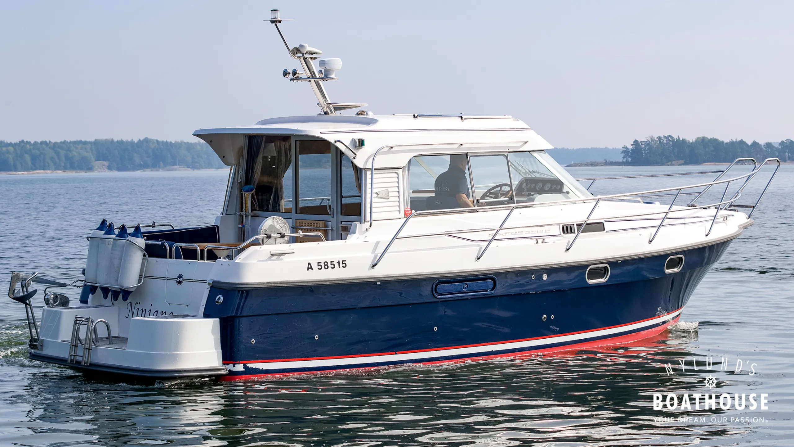 Nimbus 320 Coupé - Image 9