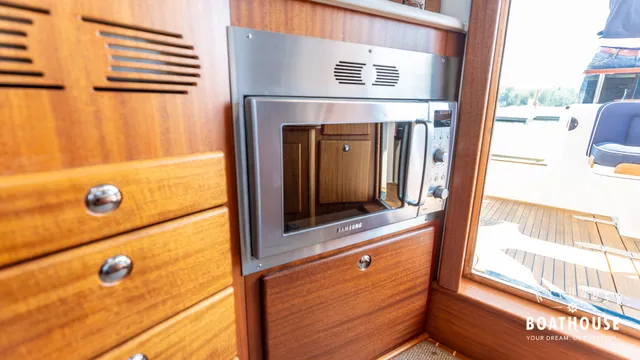 Nord West 370 Flybridge